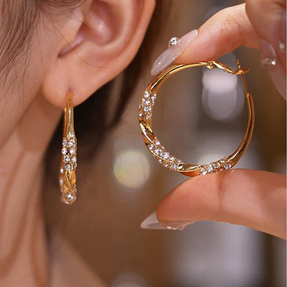 ✨💎 CATCH THE LIGHT & KEEP IT SAFE – Secure Sparkle Drop Earrings 💎✨