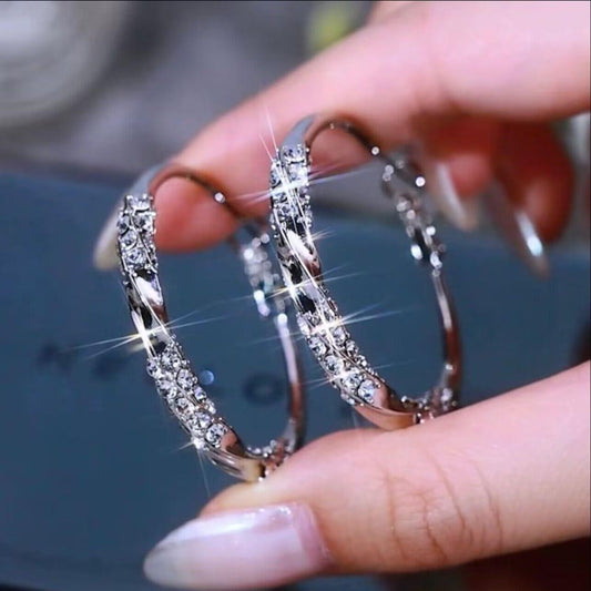 ✨💎 CATCH THE LIGHT & KEEP IT SAFE – Secure Sparkle Drop Earrings 💎✨